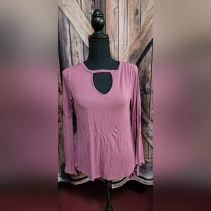 Active USA Women's Long Bell Sleeve Keyhole Top Size M